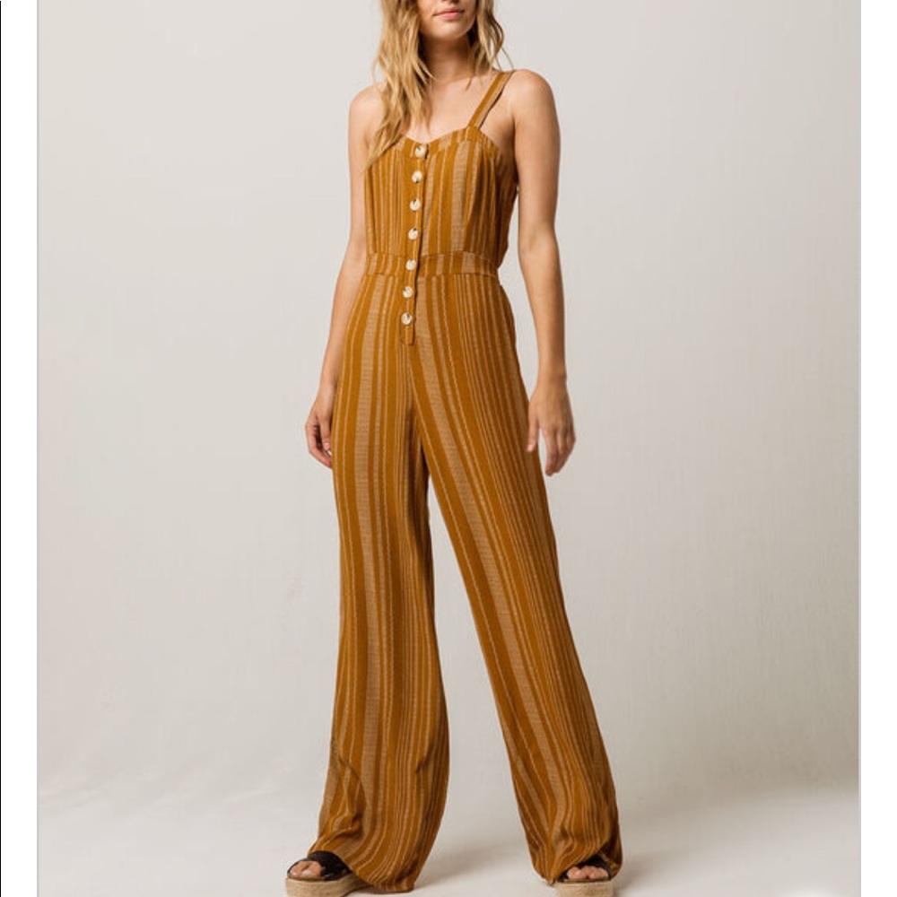 🚨 Tilly’s | Sky and Sparrow Jumpsuit 🚨